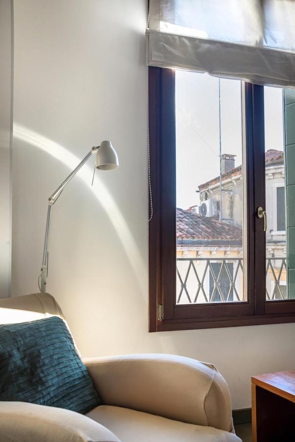 Mansardina - 1 Min From Accademia - Duplex Stylish And Cosy * Venecia