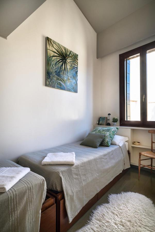 Mansardina - 1 Min From Accademia - Duplex Stylish And Cosy Apartamento *