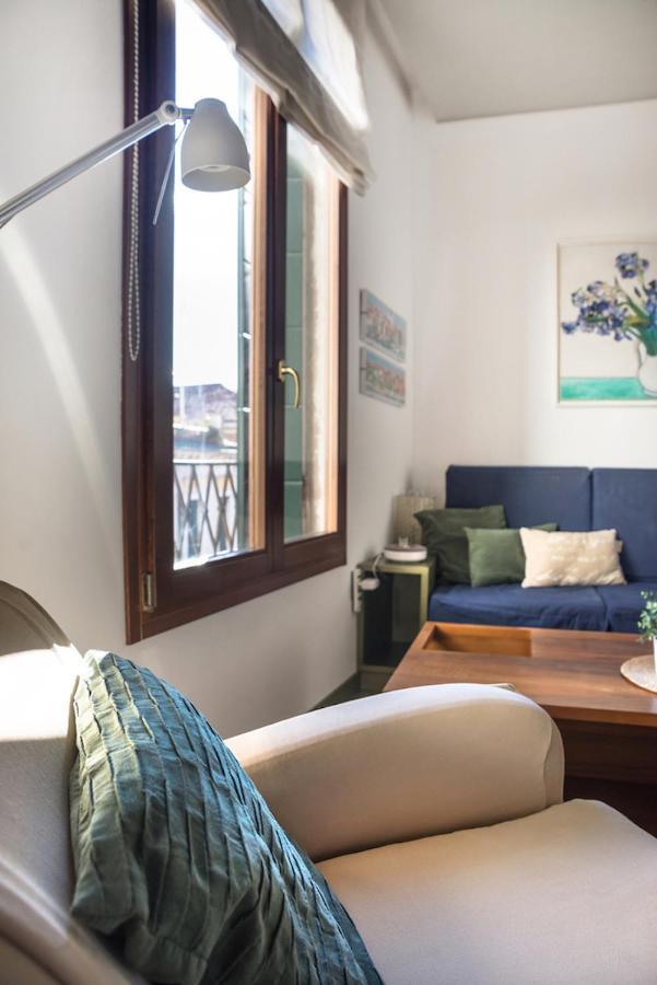 Mansardina - 1 Min From Accademia - Duplex Stylish And Cosy Apartamento Venecia