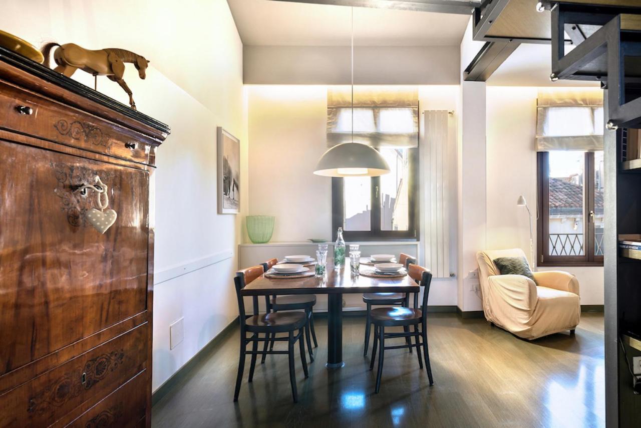 Apartamento Mansardina - 1 Min From Accademia - Duplex Stylish And Cosy Venecia