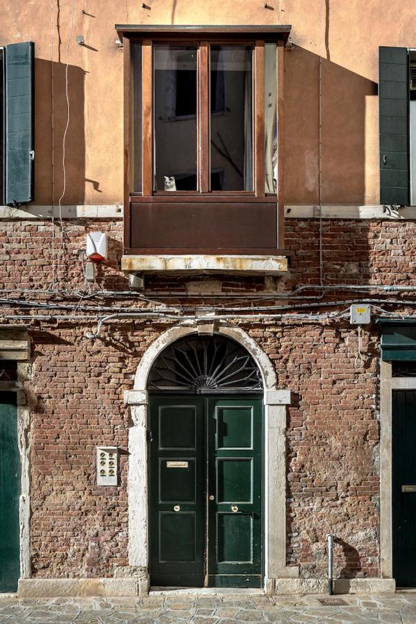 Apartamento Mansardina - 1 Min From Accademia - Duplex Stylish And Cosy Venecia